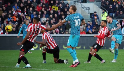  桑乔转会多特首秀破门引爆社交媒体  