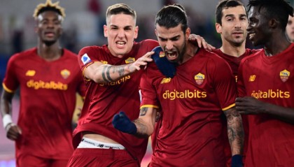  意甲争四悬念再起，罗马力克拉齐奥  