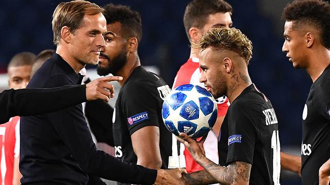  法甲榜首大战巴黎小胜 梅西助攻双响定乾坤  