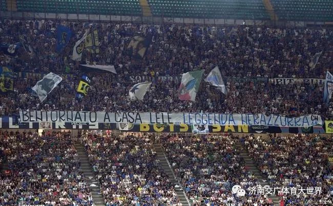  曼联新援首秀破门终结球荒  