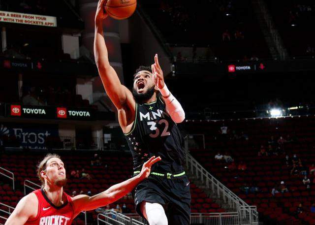  篮网交易获得顶级控卫补强  